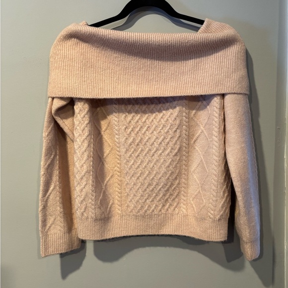 H&M OFF-THE-SHOULDER SWEATER - Picture 6 of 8